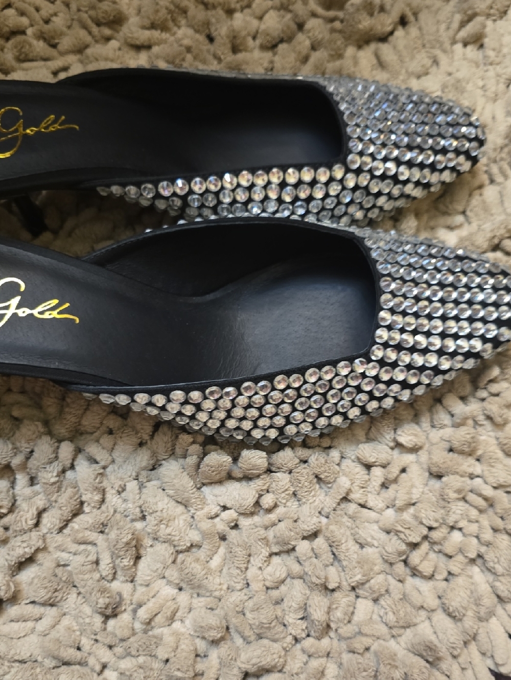 New 42 GOLD Women's Size 9.5 Black Crystal-Studded Slip-On Mules - Picture 3 of 7